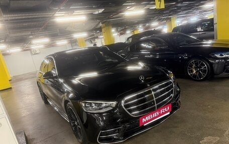 Mercedes-Benz S-Класс, 2022 год, 10 800 000 рублей, 3 фотография