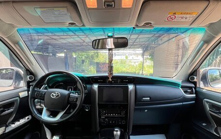 Toyota Fortuner II, 2018 год, 3 500 000 рублей, 9 фотография