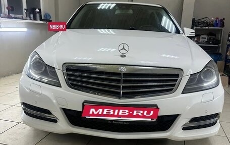 Mercedes-Benz C-Класс, 2012 год, 1 300 000 рублей, 3 фотография