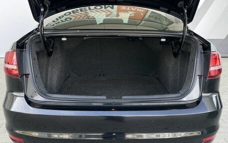 Volkswagen Jetta VI, 2017 год, 1 288 000 рублей, 7 фотография