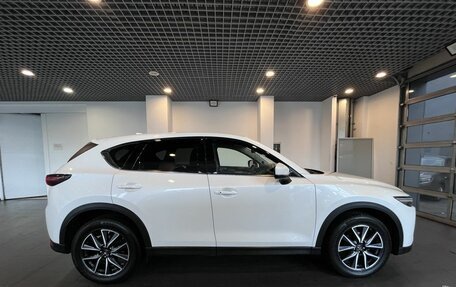 Mazda CX-5 II, 2018 год, 2 640 000 рублей, 2 фотография