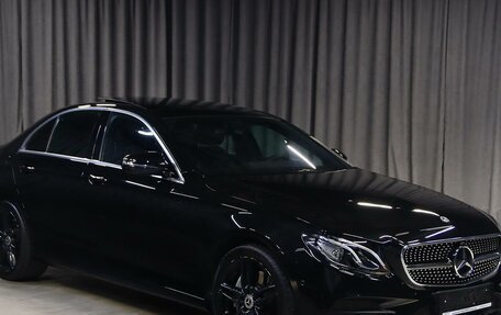 Mercedes-Benz E-Класс, 2020 год, 2 999 000 рублей, 3 фотография