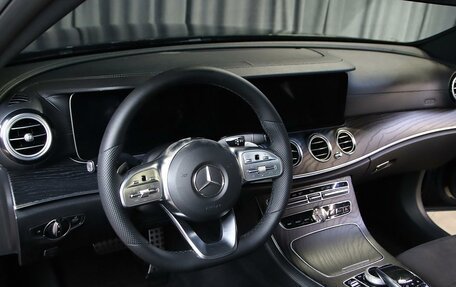 Mercedes-Benz E-Класс, 2020 год, 2 999 000 рублей, 9 фотография