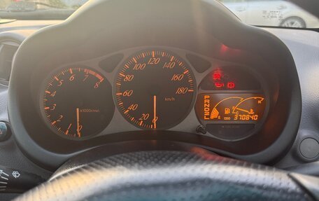 Toyota Celica VII рестайлинг, 2002 год, 1 050 000 рублей, 30 фотография