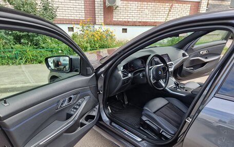 BMW 3 серия, 2021 год, 4 250 000 рублей, 16 фотография