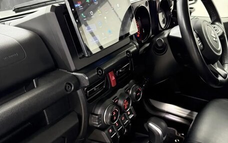 Suzuki Jimny, 2020 год, 2 400 000 рублей, 17 фотография