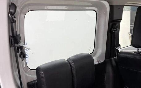 Suzuki Jimny, 2020 год, 2 400 000 рублей, 21 фотография