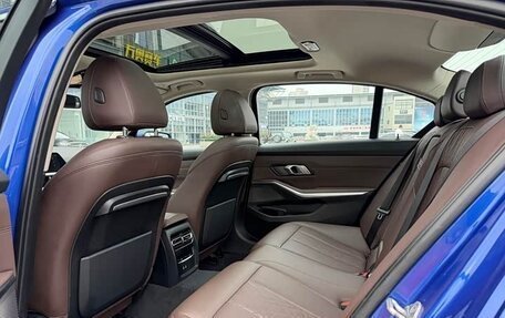 BMW 3 серия, 2022 год, 2 730 000 рублей, 14 фотография