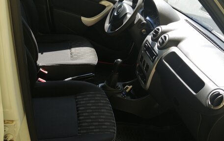 Renault Logan I, 2013 год, 500 000 рублей, 9 фотография