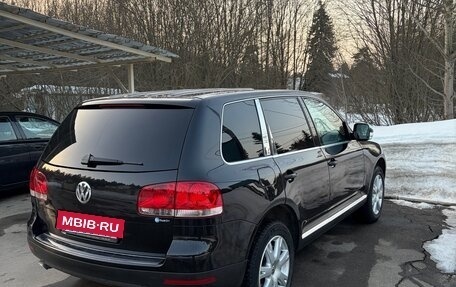 Volkswagen Touareg III, 2005 год, 1 500 000 рублей, 10 фотография