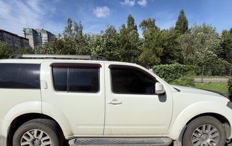 Nissan Pathfinder, 2011 год, 2 100 000 рублей, 3 фотография
