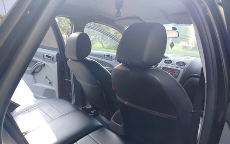 Ford Focus II рестайлинг, 2010 год, 350 000 рублей, 16 фотография