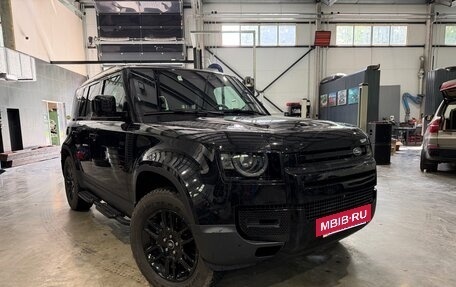 Land Rover Defender II, 2024 год, 8 500 000 рублей, 3 фотография