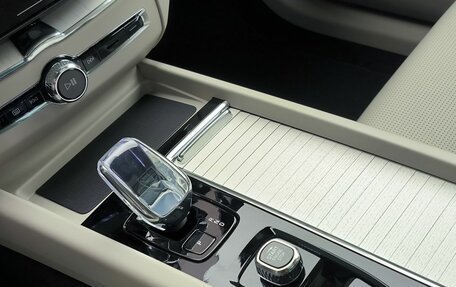 Volvo XC60 II, 2026 год, 8 600 000 рублей, 16 фотография