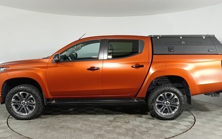 Mitsubishi L200 IV рестайлинг, 2022 год, 3 790 000 рублей, 4 фотография