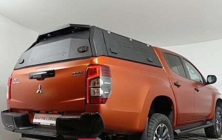 Mitsubishi L200 IV рестайлинг, 2022 год, 3 790 000 рублей, 7 фотография
