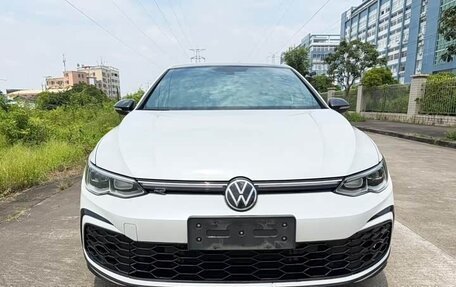 Volkswagen Golf VIII, 2022 год, 1 890 098 рублей, 2 фотография