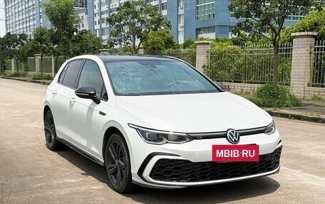 Volkswagen Golf VIII, 2022 год, 1 890 098 рублей, 3 фотография
