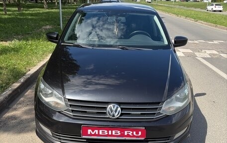 Volkswagen Polo VI (EU Market), 2018 год, 1 000 000 рублей, 1 фотография