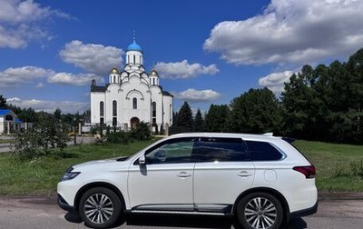 Mitsubishi Outlander III рестайлинг 3, 2019 год, 2 050 000 рублей, 1 фотография