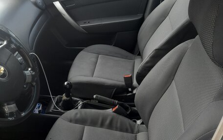 Chevrolet Aveo III, 2011 год, 210 000 рублей, 6 фотография