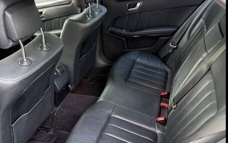Mercedes-Benz E-Класс, 2013 год, 1 750 000 рублей, 5 фотография