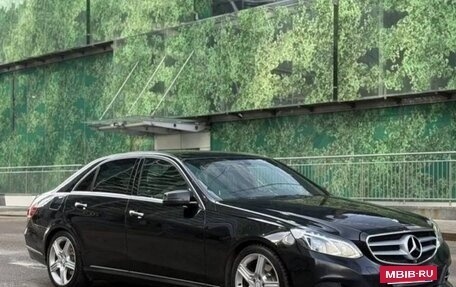 Mercedes-Benz E-Класс, 2013 год, 1 750 000 рублей, 2 фотография