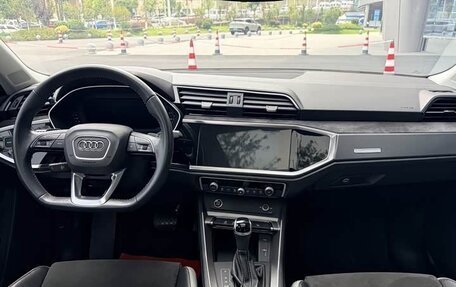 Audi Q3, 2021 год, 2 267 400 рублей, 7 фотография