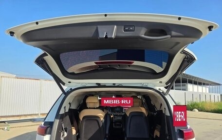 KIA Carnival, 2023 год, 5 000 000 рублей, 26 фотография
