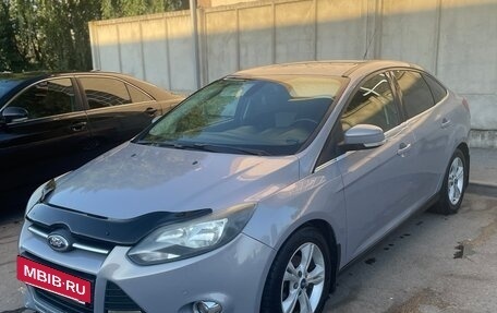 Ford Focus III, 2011 год, 800 000 рублей, 2 фотография