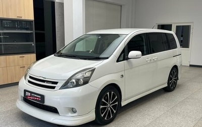 Toyota ISis I, 2010 год, 900 000 рублей, 1 фотография