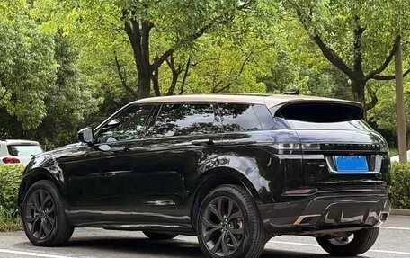 Land Rover Range Rover Evoque II, 2023 год, 4 230 000 рублей, 3 фотография