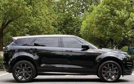 Land Rover Range Rover Evoque II, 2023 год, 4 230 000 рублей, 5 фотография