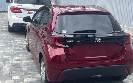Toyota Yaris XP150 рестайлинг, 2023 год, 1 600 000 рублей, 3 фотография