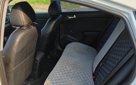 Hyundai Solaris II рестайлинг, 2013 год, 450 000 рублей, 10 фотография