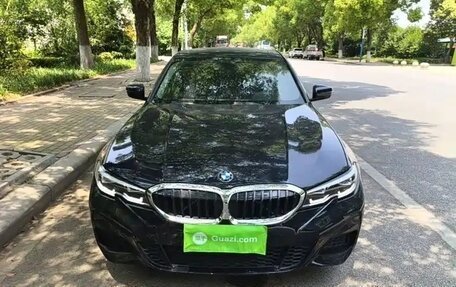 BMW 3 серия, 2022 год, 2 746 000 рублей, 2 фотография