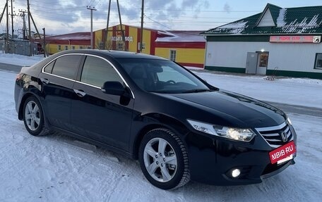 Honda Accord VIII рестайлинг, 2012 год, 1 250 000 рублей, 3 фотография