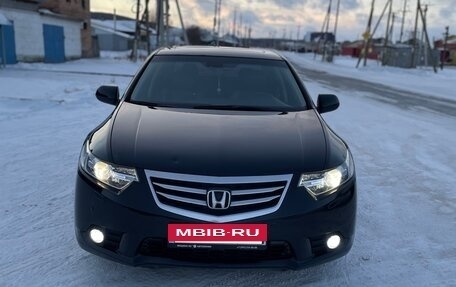 Honda Accord VIII рестайлинг, 2012 год, 1 250 000 рублей, 11 фотография