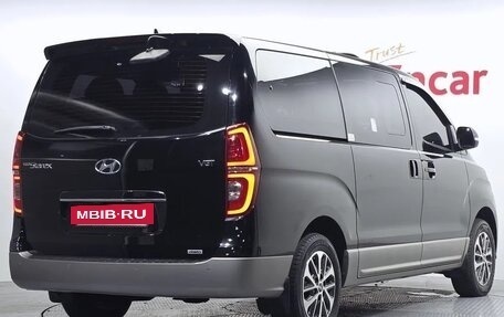 Hyundai Grand Starex Grand Starex I рестайлинг 2, 2020 год, 3 855 005 рублей, 5 фотография
