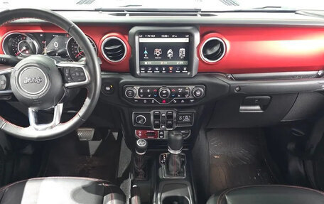 Jeep Gladiator, 2022 год, 5 700 000 рублей, 10 фотография