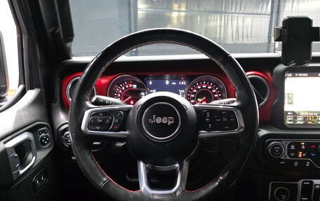 Jeep Gladiator, 2022 год, 5 100 000 рублей, 17 фотография