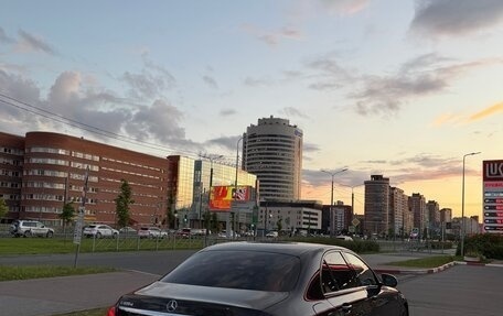 Mercedes-Benz E-Класс, 2019 год, 2 000 000 рублей, 7 фотография