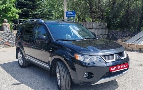 Mitsubishi Outlander III рестайлинг 3, 2008 год, 1 380 000 рублей, 3 фотография