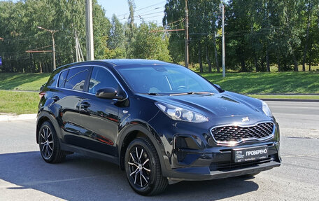 KIA Sportage IV рестайлинг, 2018 год, 1 775 000 рублей, 3 фотография