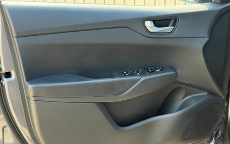 Hyundai Solaris II рестайлинг, 2021 год, 1 469 000 рублей, 15 фотография