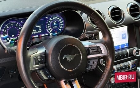 Ford Mustang VI рестайлинг, 2022 год, 4 580 000 рублей, 10 фотография