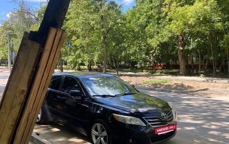 Toyota Camry, 2006 год, 800 000 рублей, 2 фотография