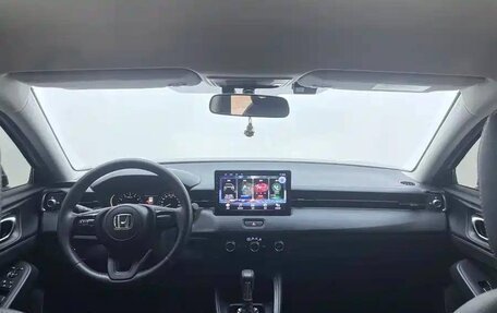 Honda Vezel, 2023 год, 1 558 000 рублей, 3 фотография