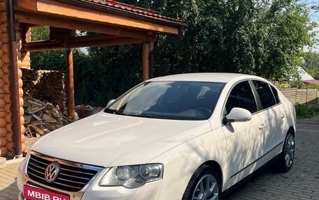 Volkswagen Passat B6, 2010 год, 1 050 000 рублей, 4 фотография