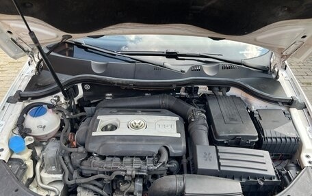 Volkswagen Passat B6, 2010 год, 1 050 000 рублей, 13 фотография